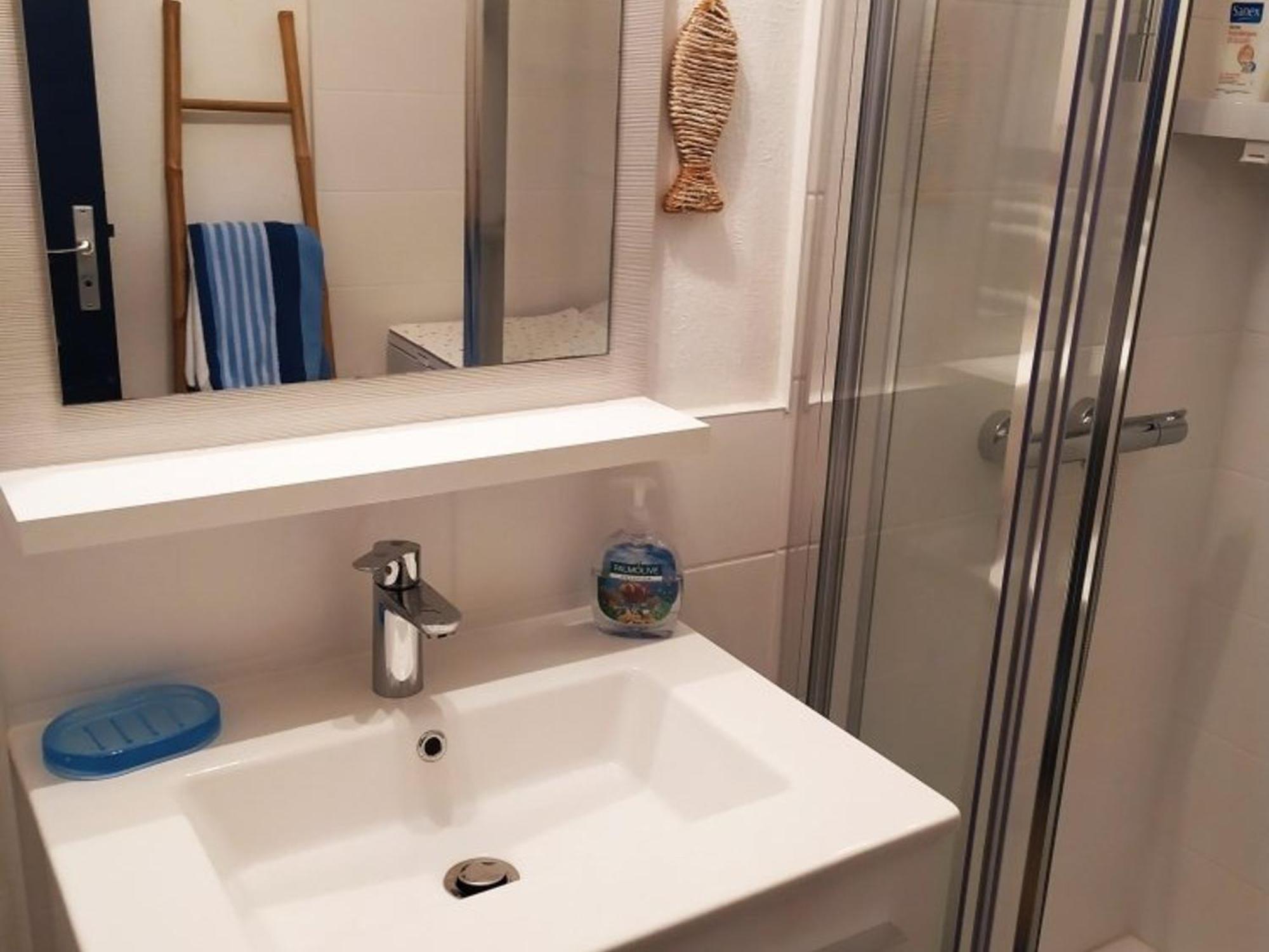 Appartement Cosy 3 Pieces Avec Parking Et Animaux Admis - Fr-1-224B-134 นัวร์มูติเย-ออง-ลิล ภายนอก รูปภาพ
